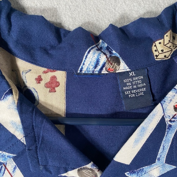 Cherokee Cards Martini Cigar Dice Print Vegas Gamble Casino Button Down Shirt XL - Picture 4 of 6